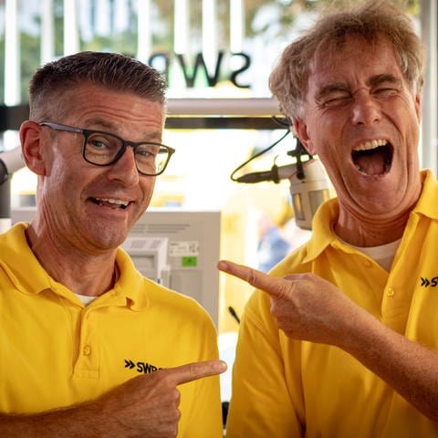 Frank Jenschar und Hanns Lohmann bei der Hitparade 2023 in Neuwied (Foto: SWR)